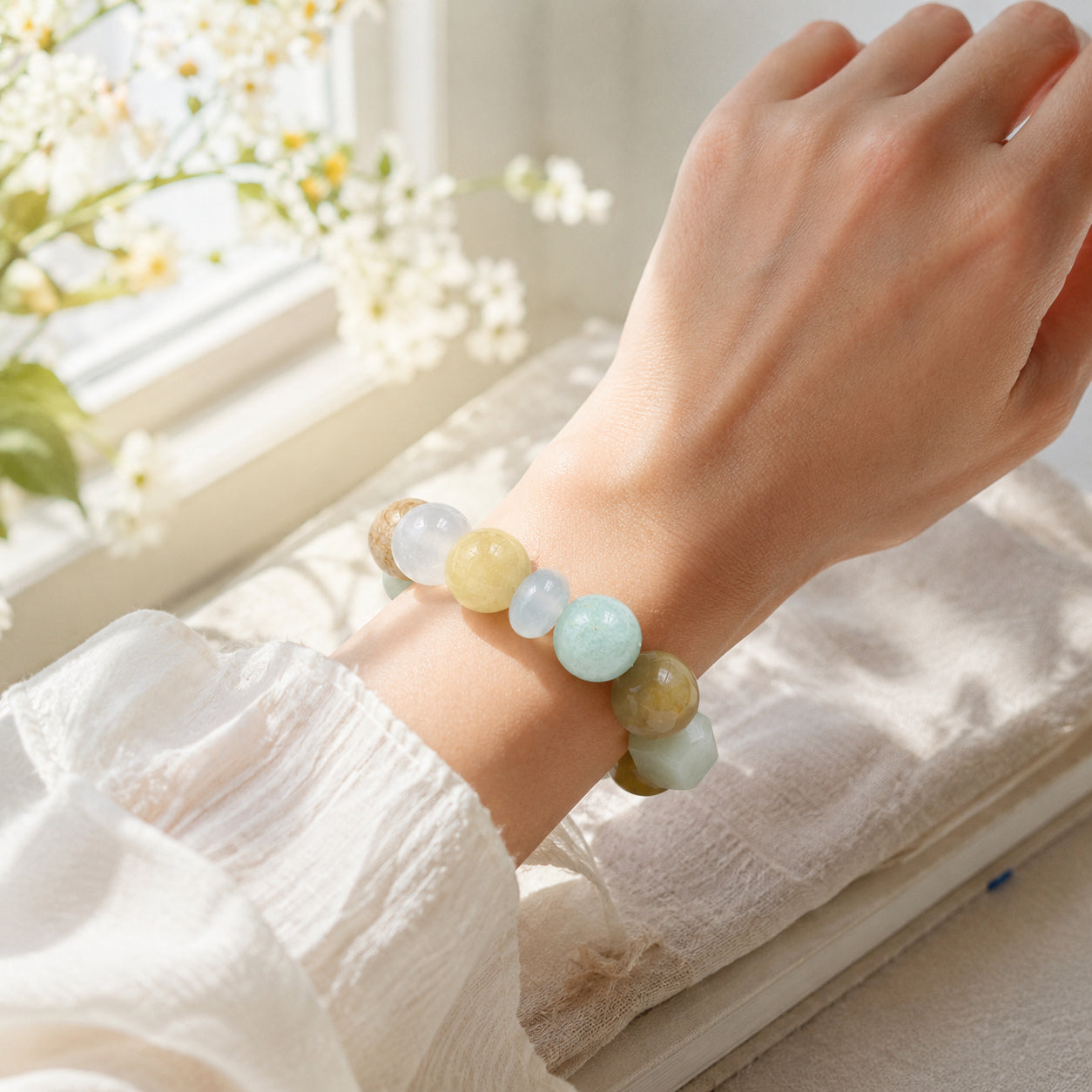 Dewdrop Bloom Crystal Bracelet