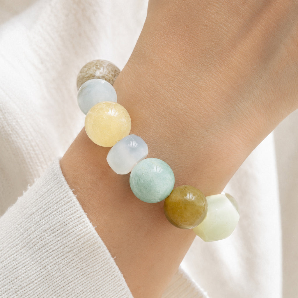 Dewdrop Bloom Crystal Bracelet